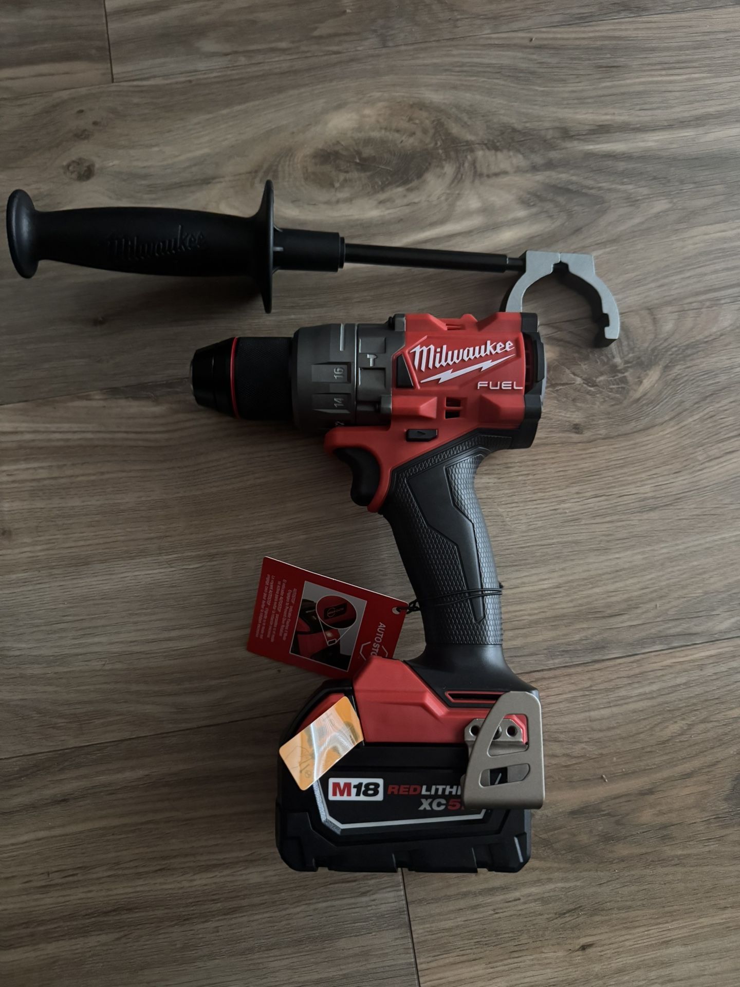 milwaukee hammer drill and charger 
