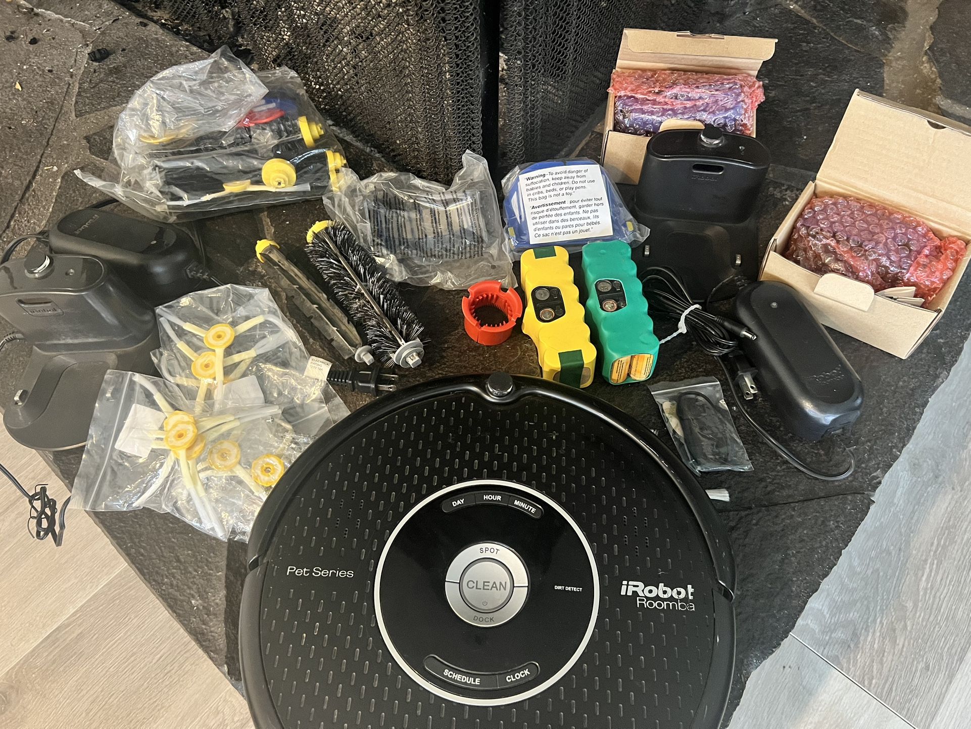 Roomba iRobot Pet Series