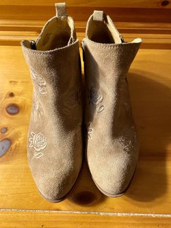 Lucky Brand Womens Suede Ankle Booties