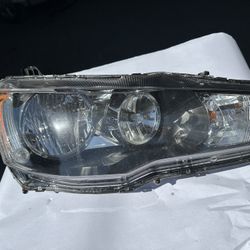 2016 Mitsubishi Lancer Headlamp Original Right OE