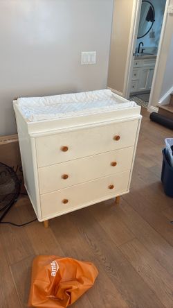 dresser with changing table top