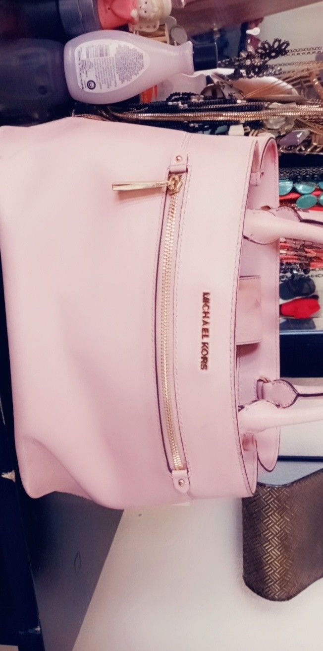 Michael Kors light pink purse
