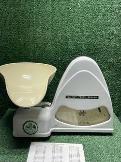 Antique Dayton Hobart 3lb Candy Scale Model 100. 