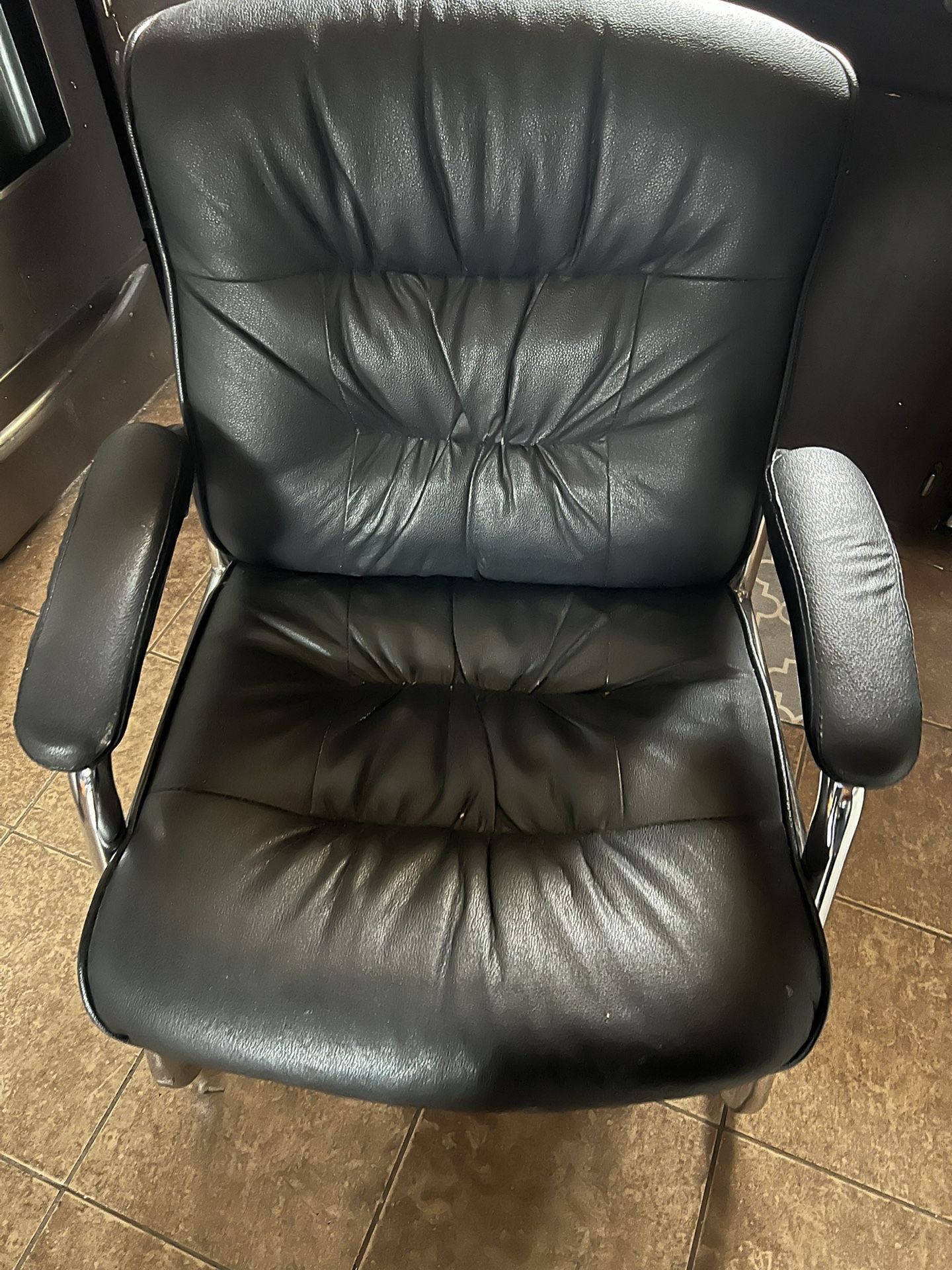 Black Leather Office Conference Chair(s)