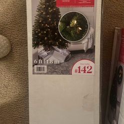 6ft Pre Lit Christmas Tree