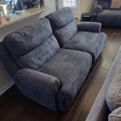 Reclining Couch And Love Seat 