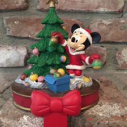 Minnie Mouse Christmastree Stocking Holder