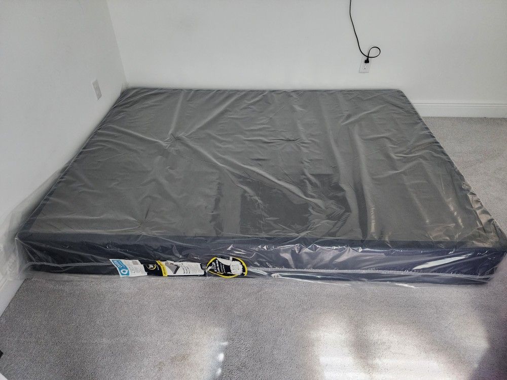 Mattress Box Spring for Sale in Port St. Lucie, FL OfferUp