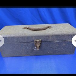 Metal tool box