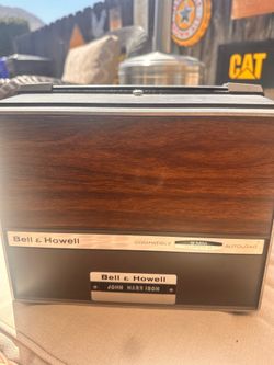 Bell & Howell 8mm Super 8 auto load Film Projector