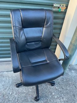 Desk chair