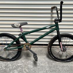 20” Primo BMX Bike Freestyle Dirt Jump