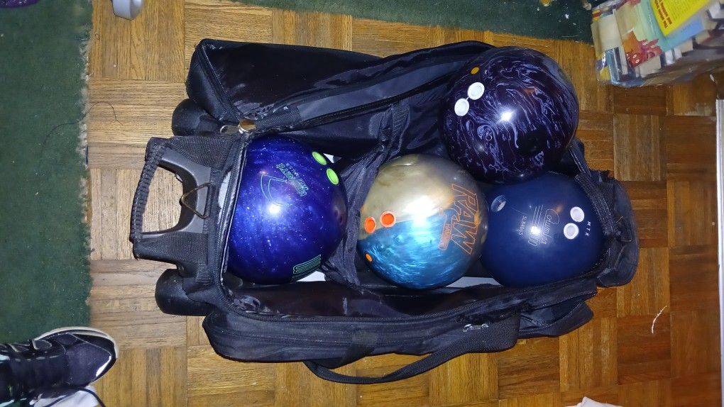 Bowling Balls Withbag