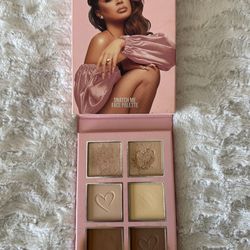 Beauty Creations x Evettexo Snatch Me Face Palette