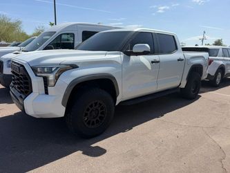 2023 Toyota Tundra CrewMax