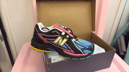 Brand new 7 youth New Balance 1906