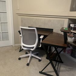 Chair and Desk Set