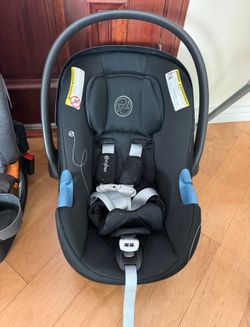 CYBEX INFANT CAR SEAT