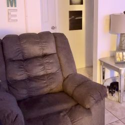 Oversized Gray/Brown Recliner With Mid To Lower Massage And Heat Option 200