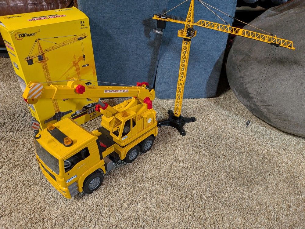 Bruder Crane Truck And Die Cast Model Tower Crane for Construction Loving Child