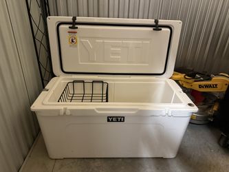 Yeti Tundra 110 Hard Cooler