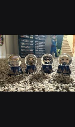 Lot of 4 Harry Potter Mystery Minis Pops Snow Globes