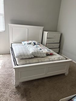 White full size bed frame
