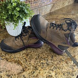 Ladies Steel Toe Boots  Timberland🥾 Size 6