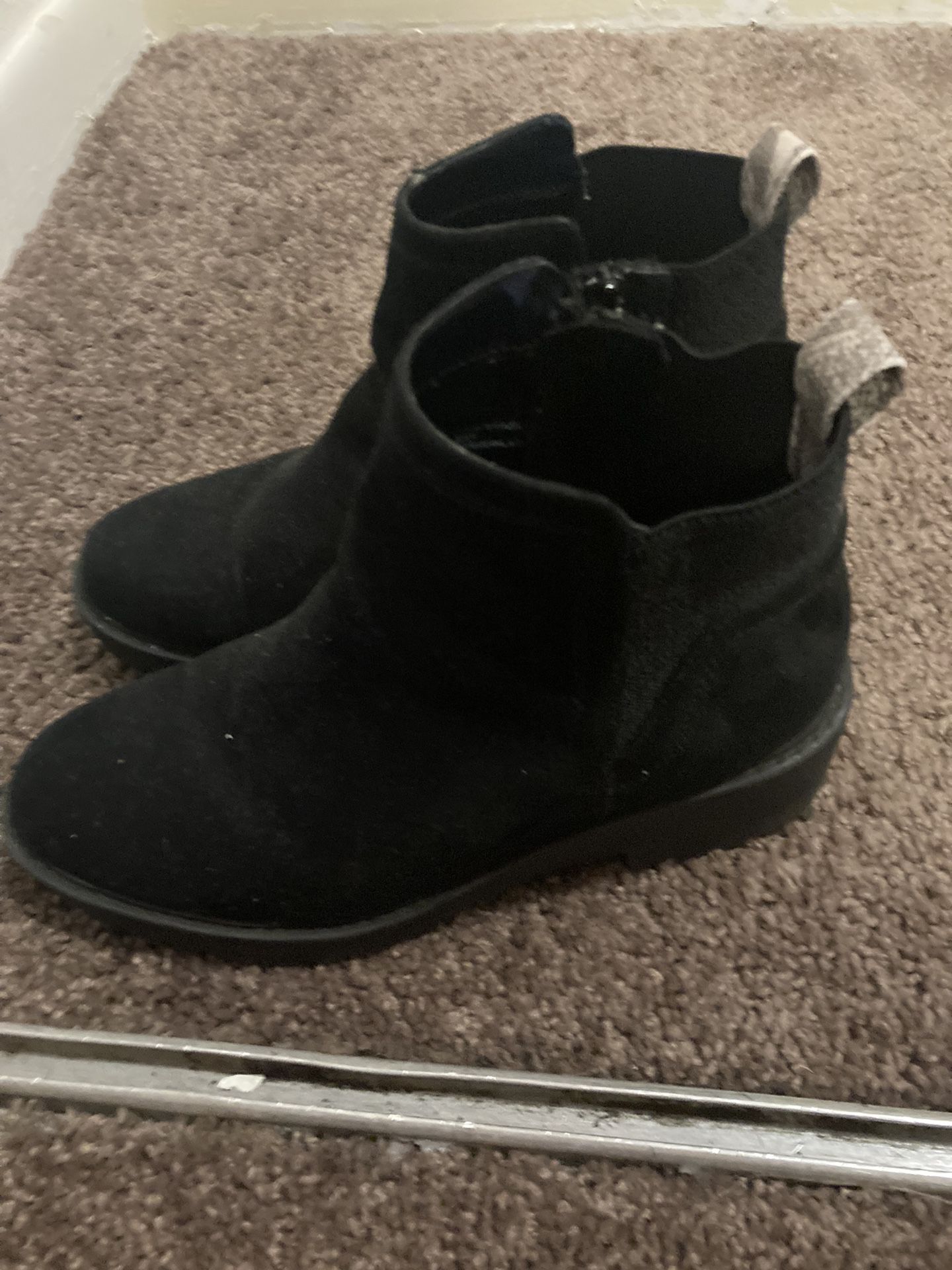 Black Boots (Winter)