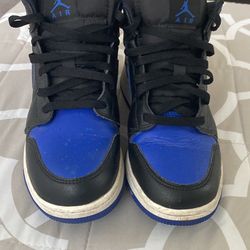 Air Jordan 1 Mid