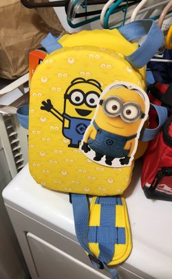 Minions life vest new with tag $10