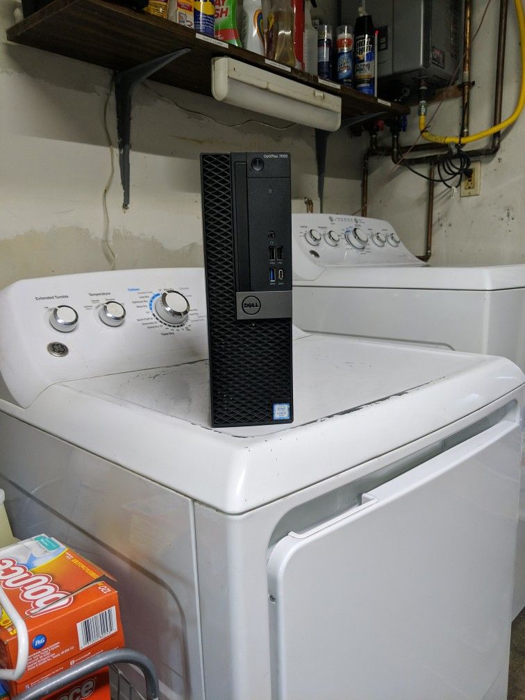 Dell Optiplex 7050 SFF i5 16gb 1TB SSD Read