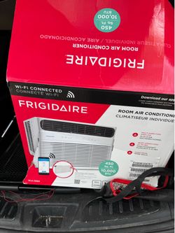 AC 10k BTU FRIGIDAIRE