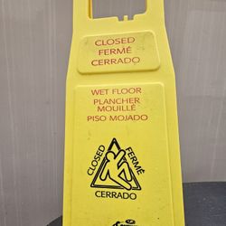 Continental Wet Floor / Closed Sign