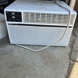 Ac Air-Conditioning Unit 220 Volt 
