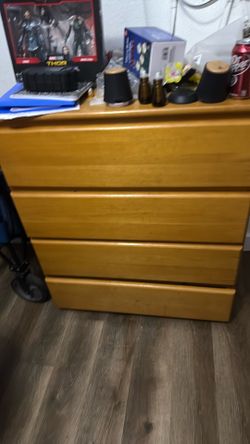 Dresser drawers