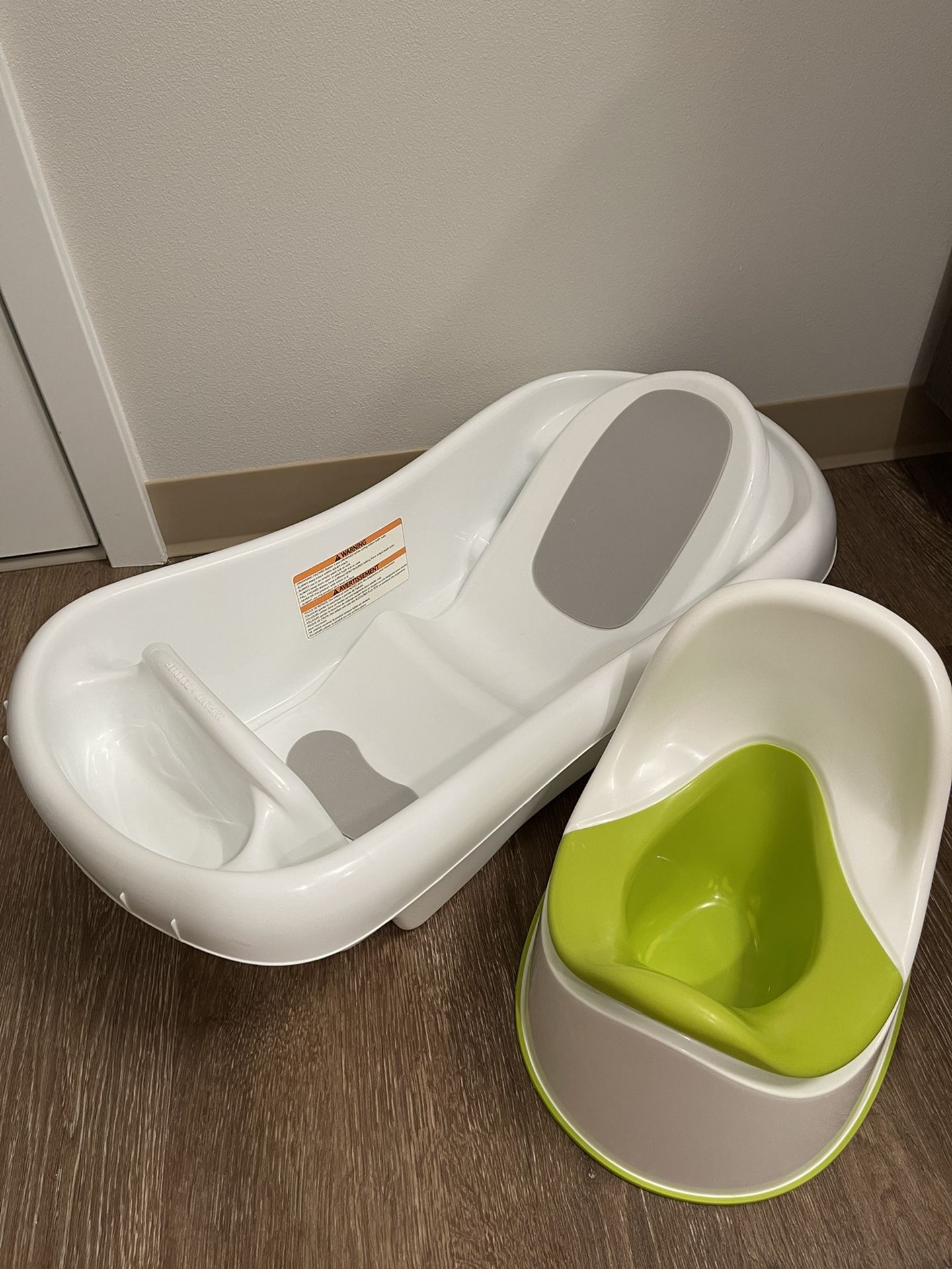 Baby Tub and Potty Chair