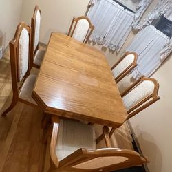 Dining table set