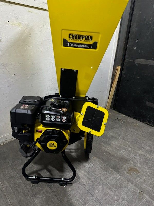 Champion 3 in. Dia 224 Cc 2-in-1 Upright Gas Powered Woodchipper/Shredder