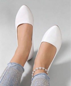 NEW Women’s Casual Slip-On Classic White Pointed-Toe And White Pointed-Toe Gold Bow & Rhinestone.