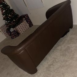 brown couch 