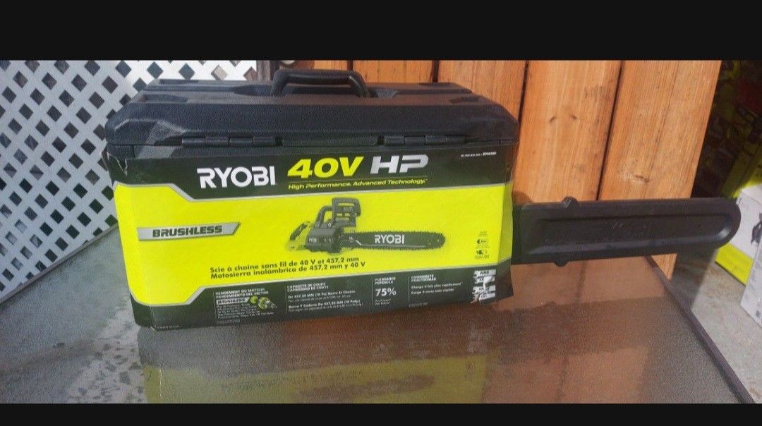 Chainsaw (Tool Only)