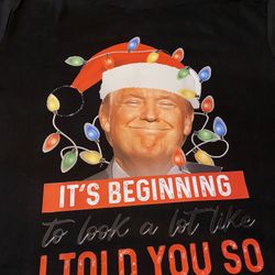 Trump Christmas Shirt M
