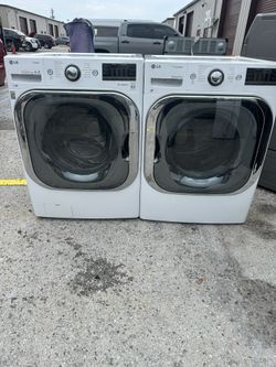 LG Washer And Dryer Big Size 