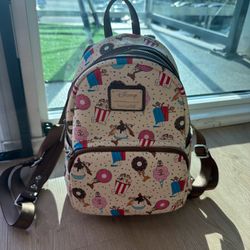 Disney lougefly