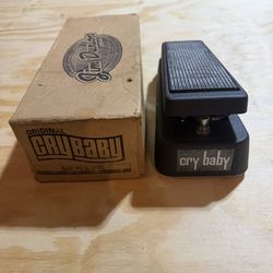 Dunlop GCB95 Cry Baby standard wah