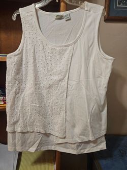 Collections Etc. White XLarge Sleeveless Scoop Neck Tank Top Vintage