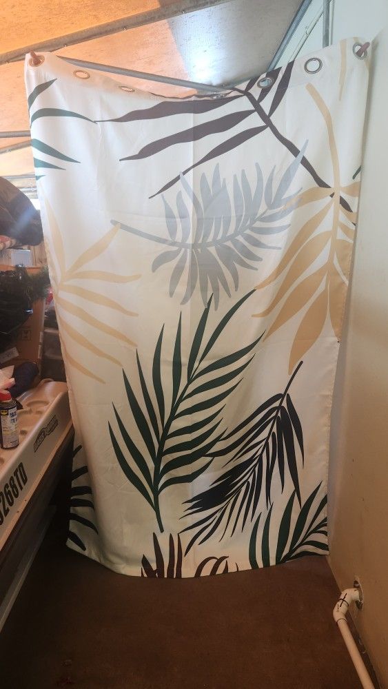 2 Tropical Cutain Panels