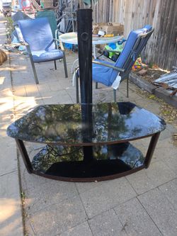 Tv stand