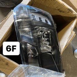 Dodge Ram Headlight Set 09-18